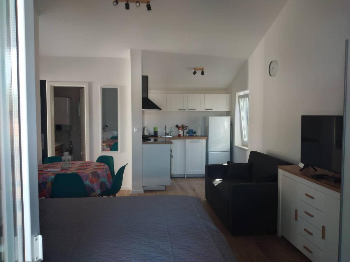 Apartmani Luni Премантура Екстер'єр фото
